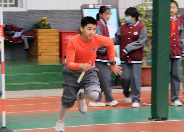 體質(zhì)健康測試達(dá)標(biāo)運動會 (3)